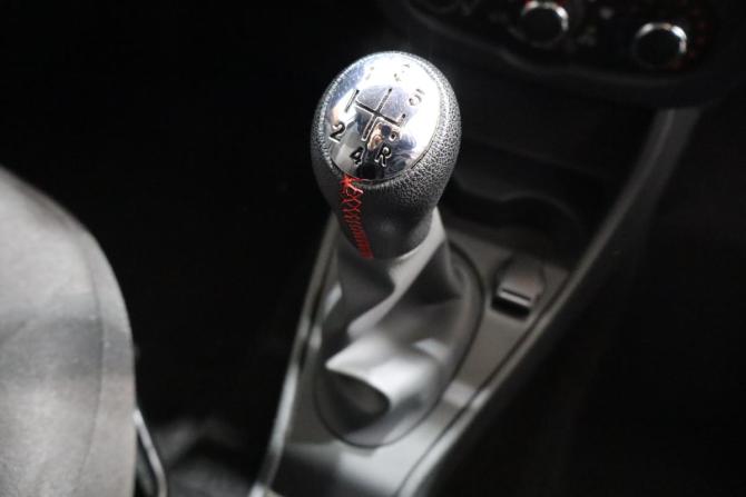 Lada (ВАЗ) Largus I Рестайлинг с пробегом 2024 года, цена 1 389 000 рублей, 5000 км, универсал, Автокод Объявления