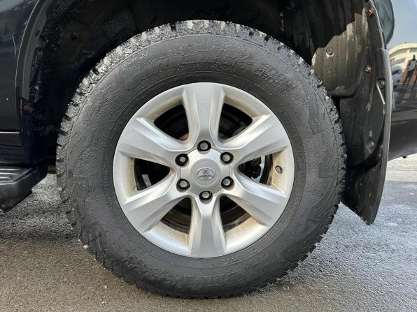 Toyota Land Cruiser Prado 150 Series с пробегом 2012 года, цена 2 850 000 рублей, 291794 км, внедорожник, Автокод Объявления