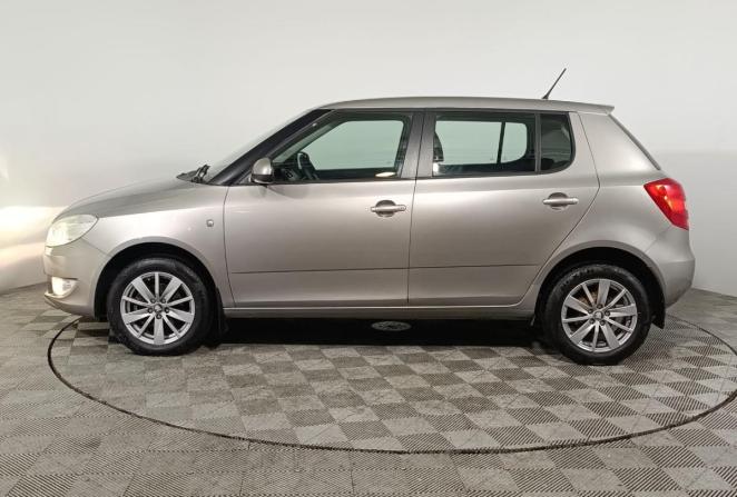 Skoda Fabia II Рестайлинг с пробегом 2013 года, цена 680 000 рублей, 174179 км, хэтчбек, Автокод Объявления