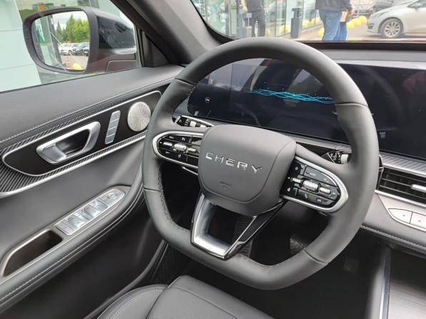 Chery Tiggo 7L с пробегом 2025 года, цена 2 399 800 рублей, 7500 км, внедорожник, Автокод Объявления