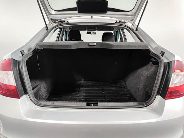 Skoda Rapid I с пробегом 2014 года, цена 875 000 рублей, 196934 км, лифтбек, Автокод Объявления