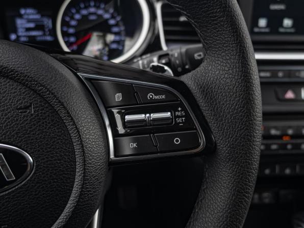 Kia Ceed III с пробегом 2018 года, цена 1 690 000 рублей, 111113 км, хэтчбек, Автокод Объявления