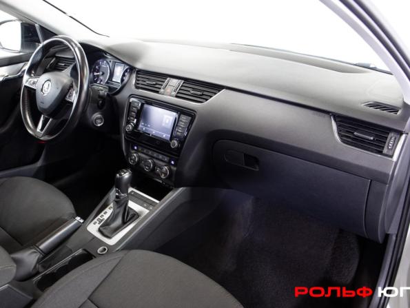 Skoda Octavia III (A7) с пробегом 2016 года, цена 1 478 000 рублей, 130131 км, лифтбек, Автокод Объявления