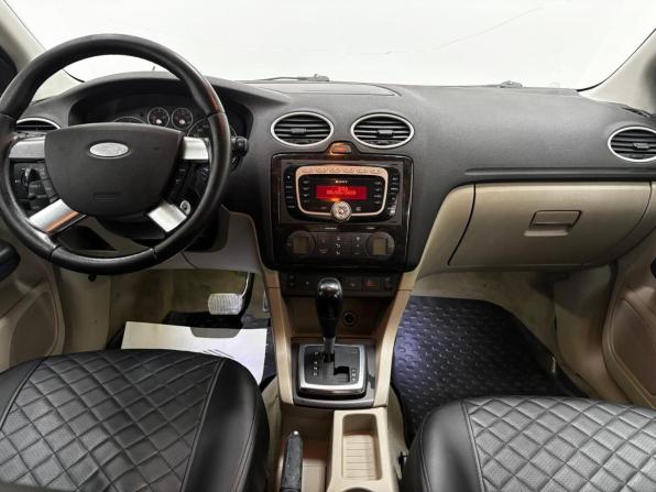 Ford Focus II с пробегом 2006 года, цена 420 000 рублей, 328313 км, седан, Автокод Объявления