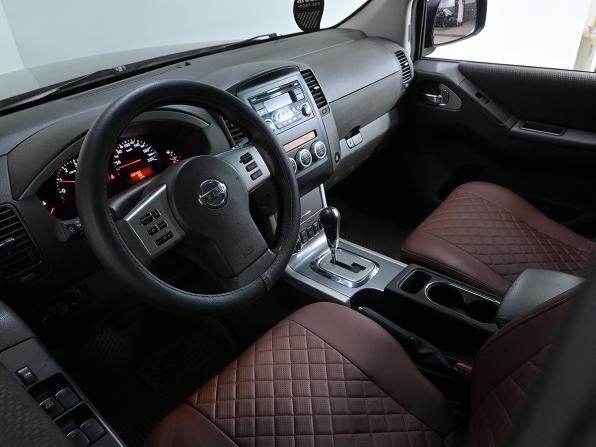 Nissan Pathfinder III Рестайлинг с пробегом 2014 года, цена 1 800 000 рублей, 168401 км, внедорожник, Автокод Объявления