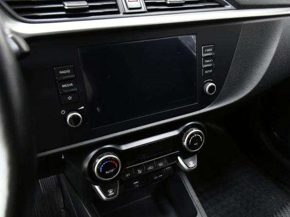 Kia Rio IV Рестайлинг с пробегом 2022 года, цена 1 847 000 рублей, 42475 км, седан, Автокод Объявления