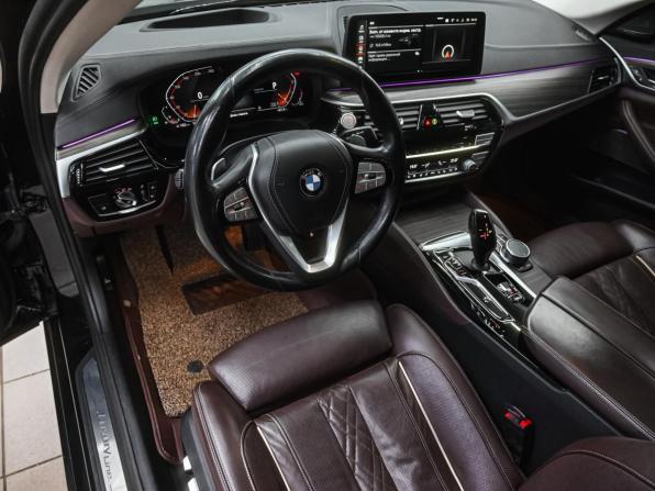 BMW 5 серии VII (G30/G31/G38) Рестайлинг с пробегом 2022 года, цена 4 349 000 рублей, 105026 км, седан, Автокод Объявления