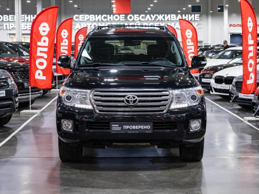 Toyota Land Cruiser 200 Series Рестайлинг 1 Санкт-Петербург  - изображение 3