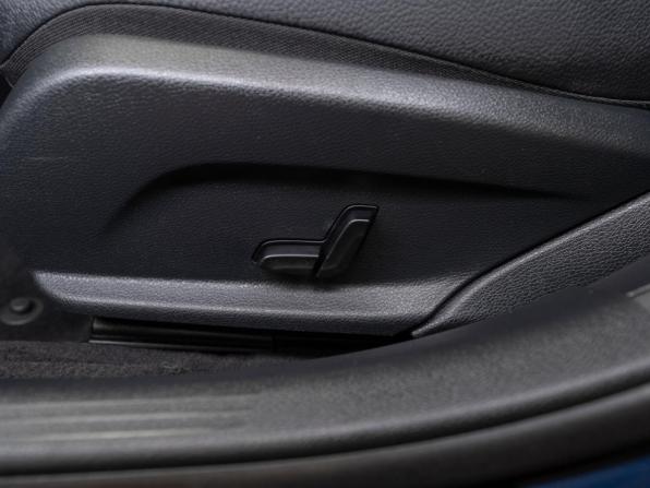 Mercedes-Benz C-Класс IV (W205) с пробегом 2015 года, цена 2 530 000 рублей, 72244 км, седан, Автокод Объявления