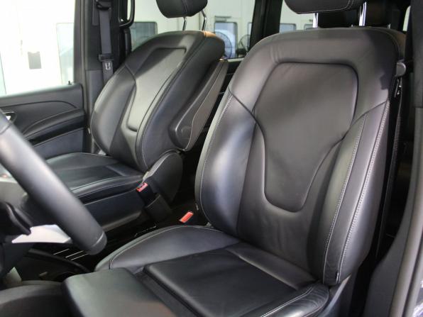 Mercedes-Benz V-Класс III (W447) Рестайлинг 2 с пробегом 2024 года, цена 11 300 000 рублей, 34484 км, минивэн, Автокод Объявления
