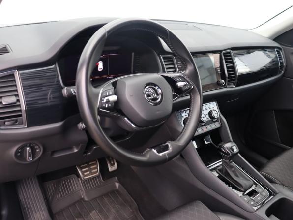 Skoda Kodiaq I Рестайлинг с пробегом 2021 года, цена 2 799 000 рублей, 173203 км, внедорожник, Автокод Объявления