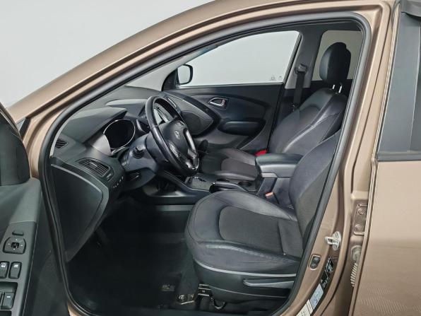 Hyundai ix35 I Рестайлинг с пробегом 2013 года, цена 1 199 000 рублей, 182960 км, внедорожник, Автокод Объявления