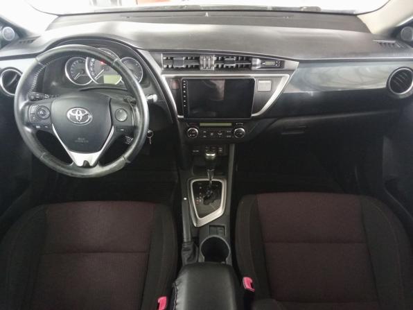 Toyota Auris II с пробегом 2013 года, цена 850 000 рублей, 319661 км, хэтчбек, Автокод Объявления
