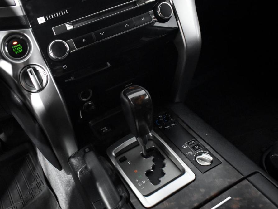Toyota Land Cruiser 200 Series Рестайлинг 1 Санкт-Петербург  - изображение 13