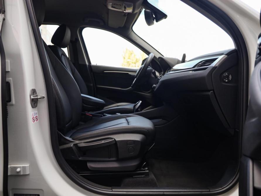 BMW X1 II (F48) Рестайлинг Санкт-Петербург  - изображение 23