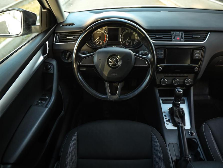 Skoda Octavia III (A7) Рестайлинг Санкт-Петербург  - изображение 13