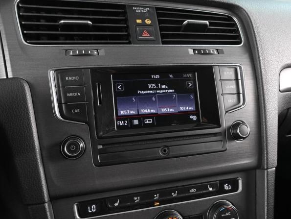 Volkswagen Golf VII с пробегом 2013 года, цена 950 000 рублей, 269777 км, хэтчбек, Автокод Объявления