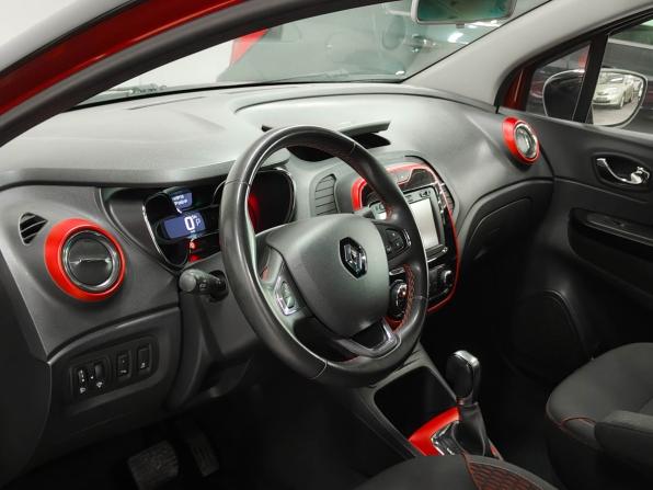 Renault Kaptur I с пробегом 2019 года, цена 1 379 000 рублей, 71774 км, внедорожник, Автокод Объявления