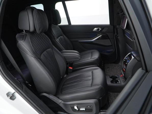 BMW X7 I (G07) с пробегом 2022 года, цена 10 899 777 рублей, 23506 км, внедорожник, Автокод Объявления