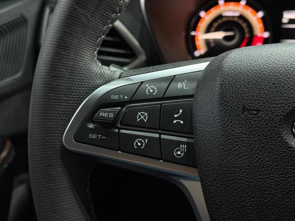 Lada (ВАЗ) Vesta I Рестайлинг (NG) с пробегом 2025 года, цена 1 630 000 рублей, 9695 км, седан, Автокод Объявления