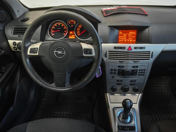 Opel Astra H Рестайлинг с пробегом 2007 года, цена 409 000 рублей, 260040 км, хэтчбек, Автокод Объявления
