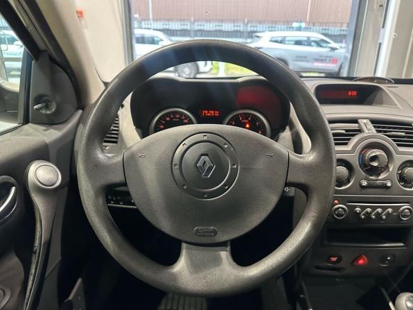 Renault Megane II с пробегом 2005 года, цена 380 000 рублей, 190315 км, седан, Автокод Объявления