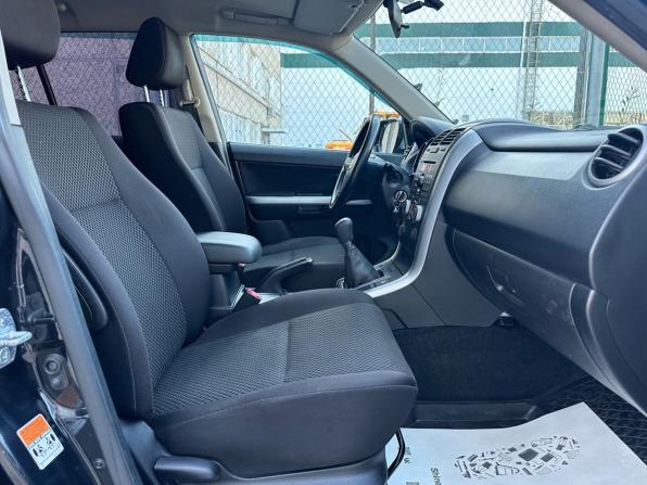 Suzuki Grand Vitara II Рестайлинг с пробегом 2010 года, цена 1 170 000 рублей, 125300 км, внедорожник, Автокод Объявления