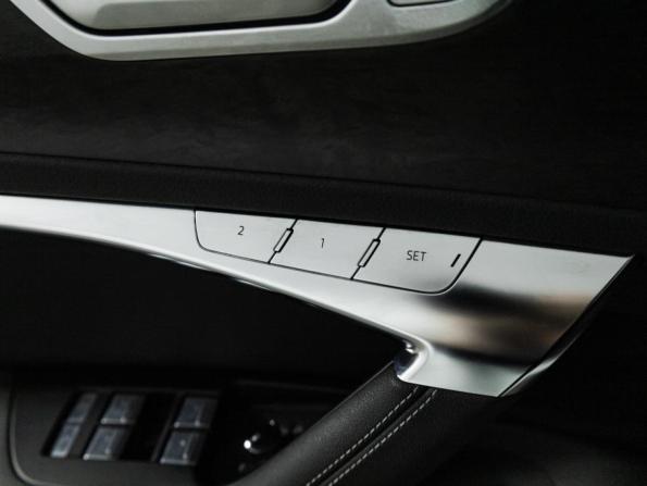 Audi A6 V (C8) с пробегом 2019 года, цена 4 449 700 рублей, 93717 км, седан, Автокод Объявления