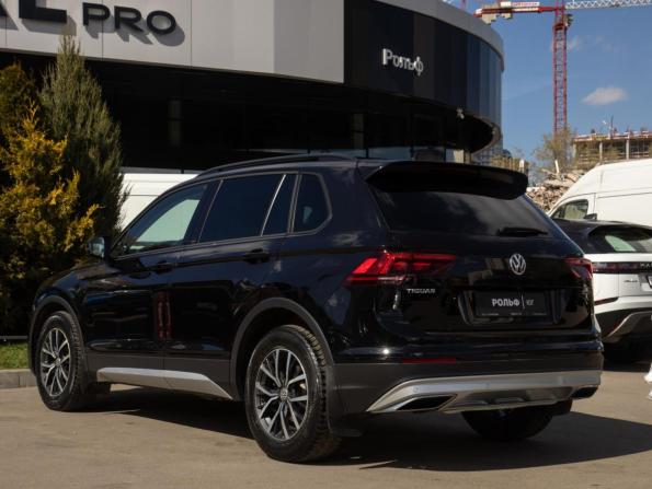 Volkswagen Tiguan II с пробегом 2019 года, цена 1 948 000 рублей, 191406 км, внедорожник, Автокод Объявления