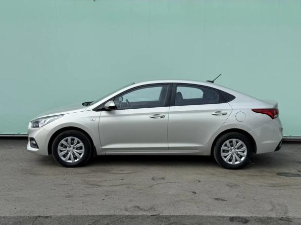 Hyundai Solaris II с пробегом 2019 года, цена 1 429 000 рублей, 86000 км, седан, Автокод Объявления