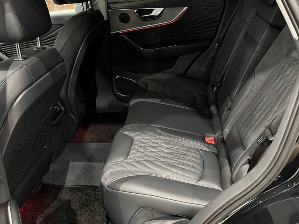 Новый Hongqi HS5 I Рестайлинг 2025 года, цена 4 699 000 рублей, внедорожник, Автокод Объявления