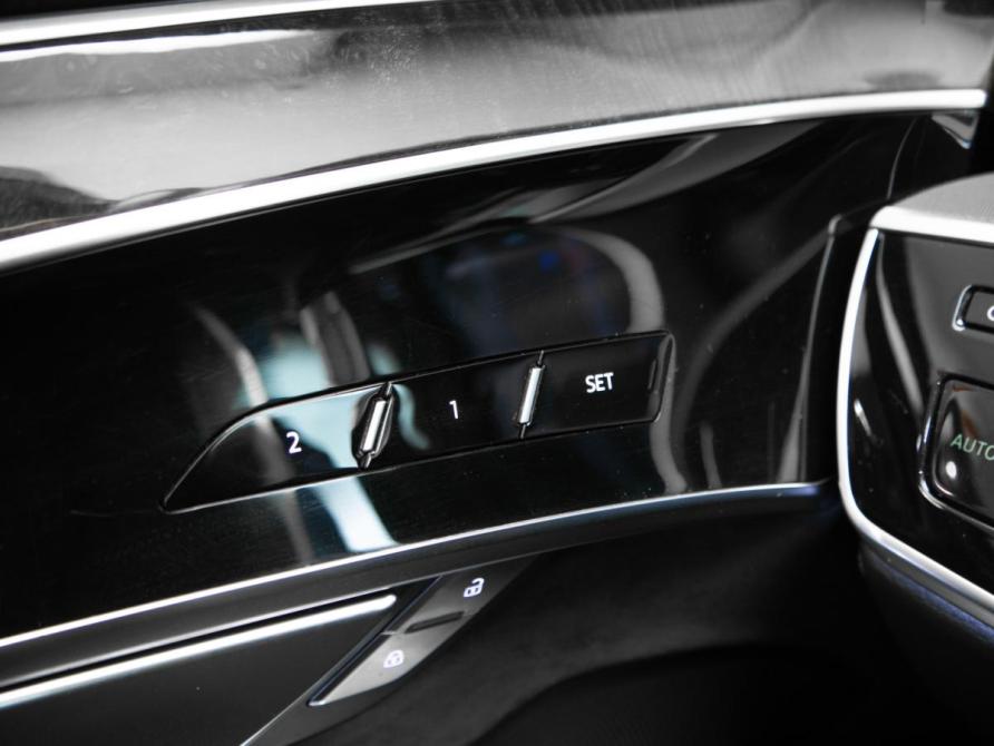 Audi A8 IV (D5) Москва  - изображение 17