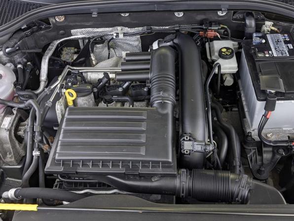 Skoda Octavia III (A7) Рестайлинг с пробегом 2019 года, цена 1 925 000 рублей, 99888 км, лифтбек, Автокод Объявления
