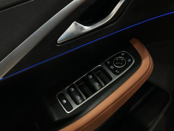 Omoda C5 I с пробегом 2023 года, цена 1 850 000 рублей, 36787 км, внедорожник, Автокод Объявления