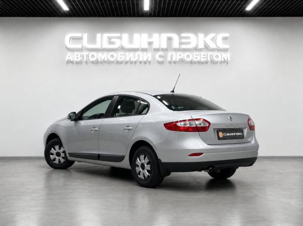 Renault Fluence I с пробегом 2011 года, цена 650 500 рублей, 220434 км, седан, Автокод Объявления