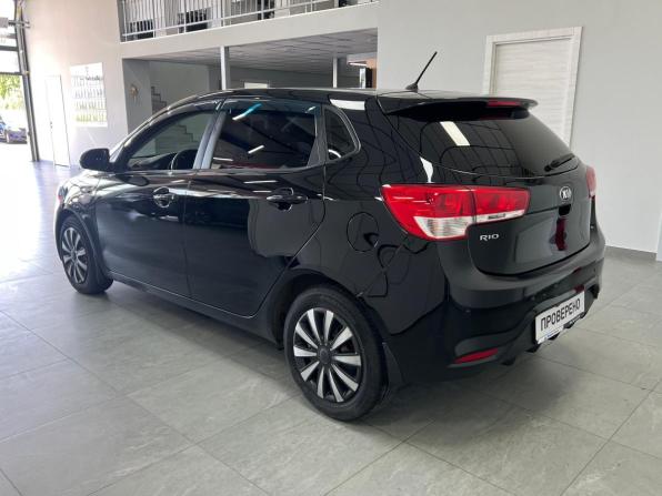 Kia Rio III Рестайлинг с пробегом 2016 года, цена 1 299 001 рубль, 90637 км, хэтчбек, Автокод Объявления