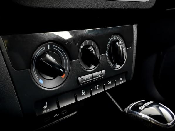 Skoda Rapid II с пробегом 2021 года, цена 1 550 000 рублей, 122652 км, лифтбек, Автокод Объявления
