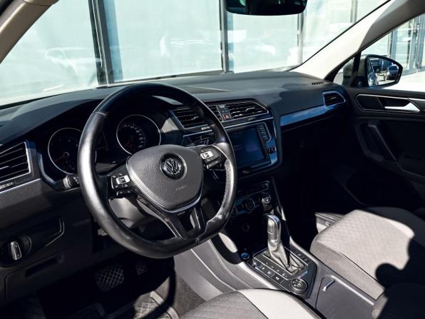 Volkswagen Tiguan II с пробегом 2017 года, цена 2 489 000 рублей, 148139 км, внедорожник, Автокод Объявления