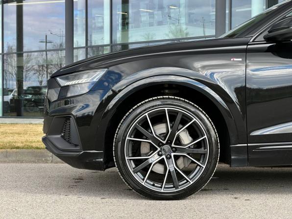 Audi Q8 I (4M) с пробегом 2023 года, цена 9 300 000 рублей, 85138 км, внедорожник, Автокод Объявления