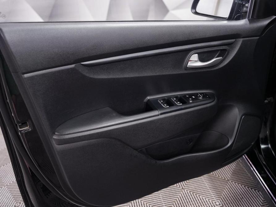 Kia Rio IV Ульяновск  - изображение 16