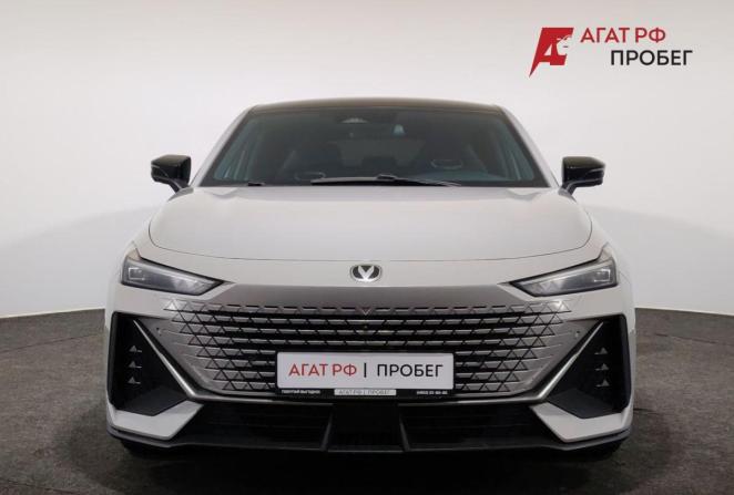 Changan UNI-V I с пробегом 2024 года, цена 2 100 000 рублей, 73148 км, лифтбек, Автокод Объявления