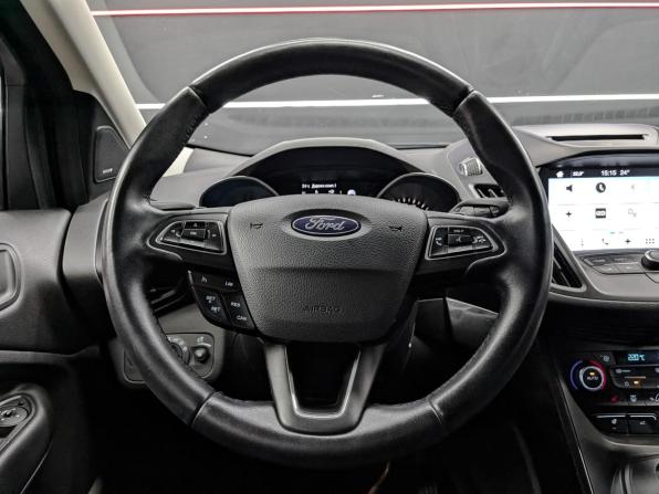 Ford Kuga II Рестайлинг с пробегом 2017 года, цена 1 700 000 рублей, 69916 км, внедорожник, Автокод Объявления