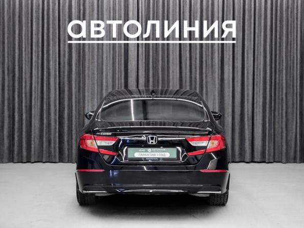 Honda Accord X с пробегом 2017 года, цена 2 380 000 рублей, 106000 км, седан, Автокод Объявления