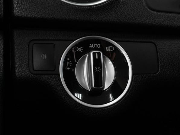 Mercedes-Benz C-Класс III (W204) Рестайлинг с пробегом 2013 года, цена 1 819 000 рублей, 241719 км, седан, Автокод Объявления