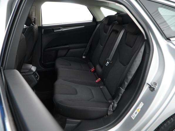 Ford Mondeo V с пробегом 2015 года, цена 1 550 000 рублей, 143143 км, седан, Автокод Объявления