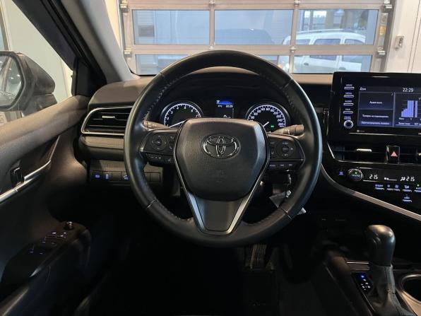 Toyota Camry VIII (XV70) Рестайлинг с пробегом 2022 года, цена 2 740 000 рублей, 27930 км, седан, Автокод Объявления