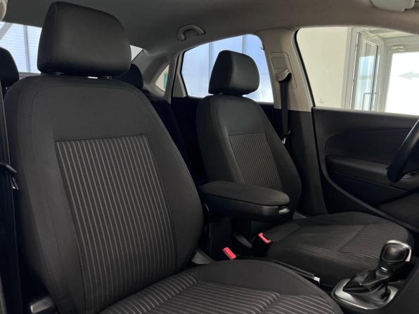 Volkswagen Polo V с пробегом 2012 года, цена 730 000 рублей, 248300 км, седан, Автокод Объявления