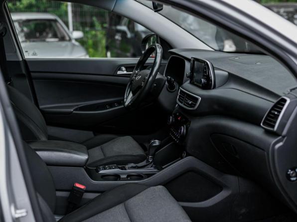 Hyundai Tucson III Рестайлинг с пробегом 2019 года, цена 1 575 000 рублей, 243118 км, внедорожник, Автокод Объявления