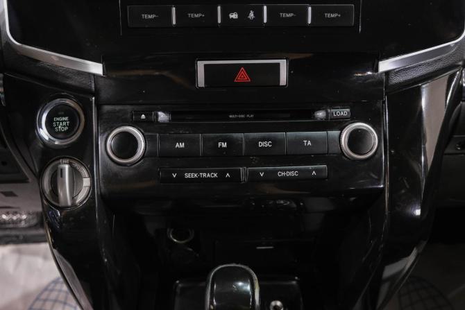Toyota Land Cruiser 200 Series с пробегом 2009 года, цена 2 949 000 рублей, 357000 км, внедорожник, Автокод Объявления