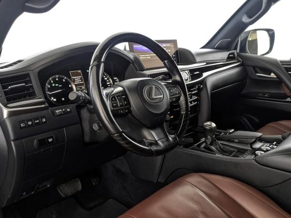 Lexus LX III Рестайлинг 2 с пробегом 2018 года, цена 7 750 000 рублей, 154891 км, внедорожник, Автокод Объявления